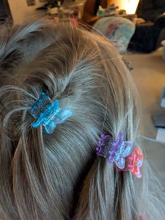 In use on hair side view
