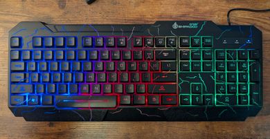 Fixed backlight, tied to Scroll Lock
