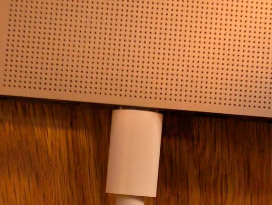 Gap when plugged into macbook